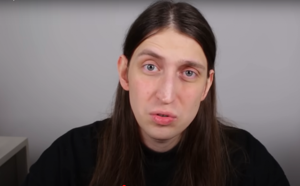 Vídeo do influenciador Felca reacendeu debate sobre regulação de redes sociais e exposição infantil