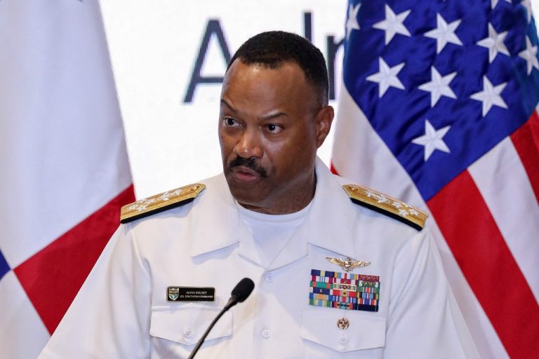 No Panamá, movimentos populares acusam governo de submissão aos EUA após visita do Comando Sul