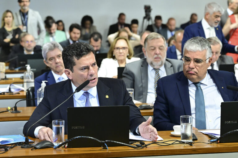Crise no PL: chegada de Moro ao partido provoca debandada de prefeitos