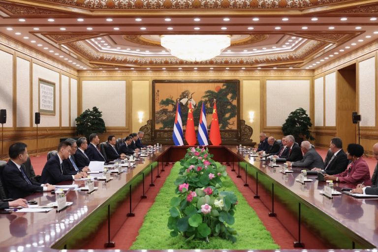 'Melhor momento histórico': China e Cuba reforçam laços estratégicos em visita de Díaz-Canel