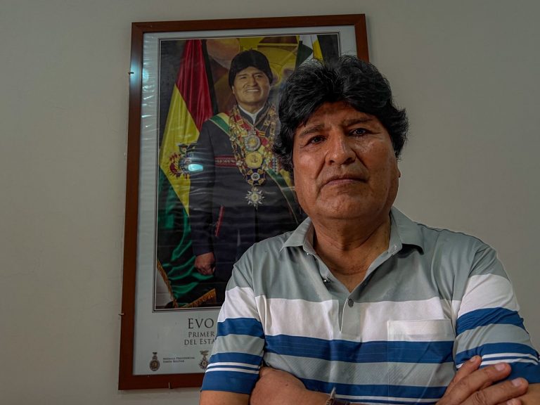 Evo Morales: 'fui o primeiro índio a fechar bases militares... isso os EUA não perdoam'