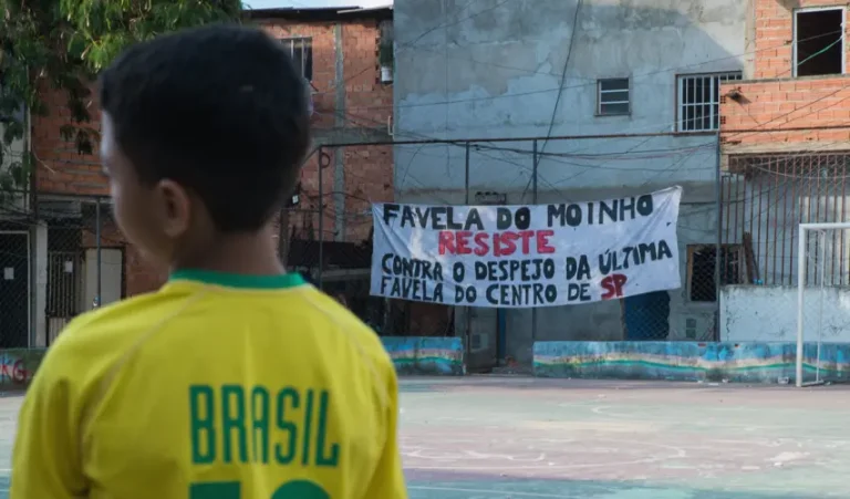 Policiais militares matam morador durante operação na Favela do Moinho