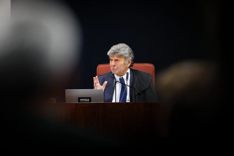 Em voto de quase 14 horas, Fux só condena Cid e Braga Netto