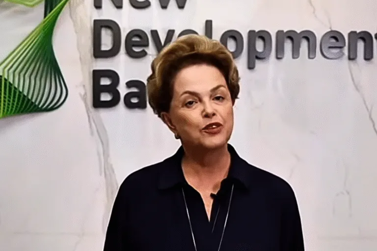 Em Moscou, Dilma Rousseff destaca papel do Banco dos Brics diante da instabilidade global