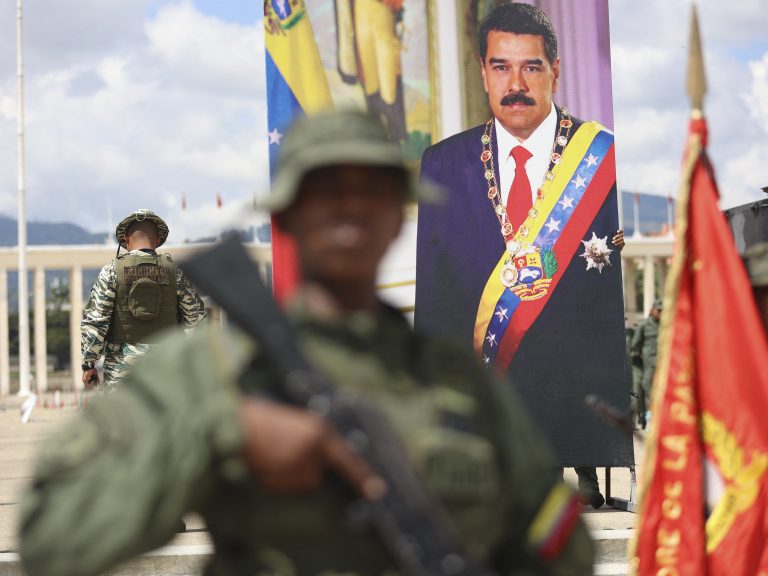 Maduro divulga carta enviada a Trump e Venezuela faz novas mobilizações contra ameaças dos EUA