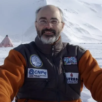 Professor da Ufrgs é eleito membro da Academia Mundial de Ciências