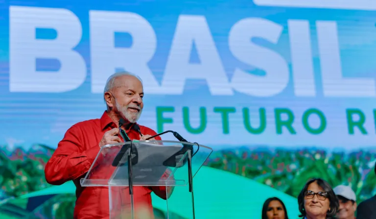 Brasil pode evitar conflito entre EUA e Venezuela, avalia cientista político