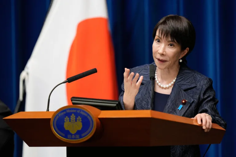Conservadora, primeira mulher eleita premiê do Japão tem Margaret Thatcher como modelo político