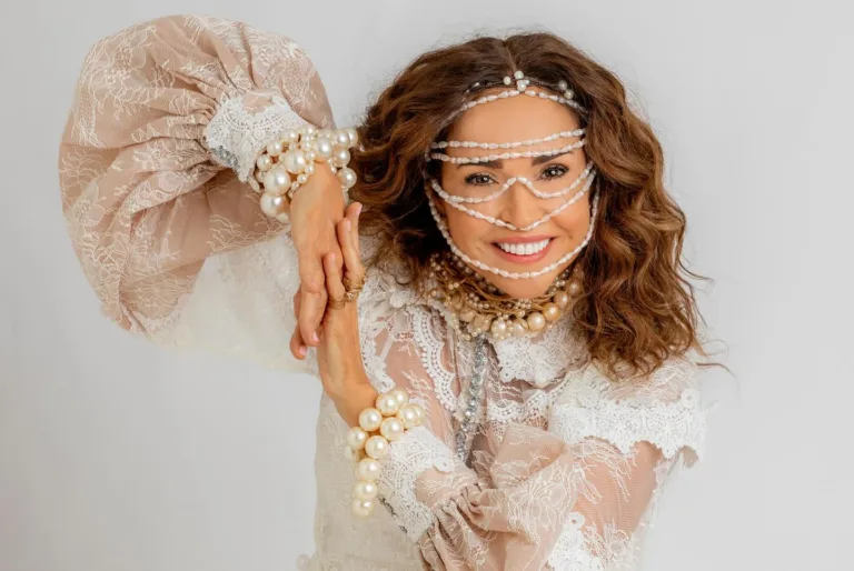 'Taking a stand comes with losses, but I pay that price calmly,' says singer Daniela Mercury