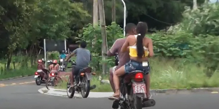 “Vale-tudo” nas ruas: o trânsito entre a desobrigação das autoescolas e a falta de gestão