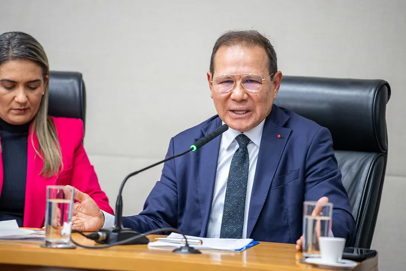Nelson Souza passou por sabatina na Comissão de Economia, Orçamento e Finanças da CLDF nesta terça-feira (25)