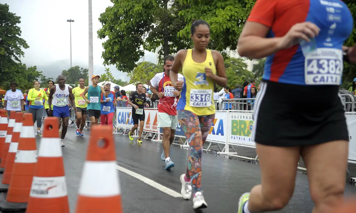 Mais que um exercício físico, praticantes afirmam que se trata de um ato de saúde