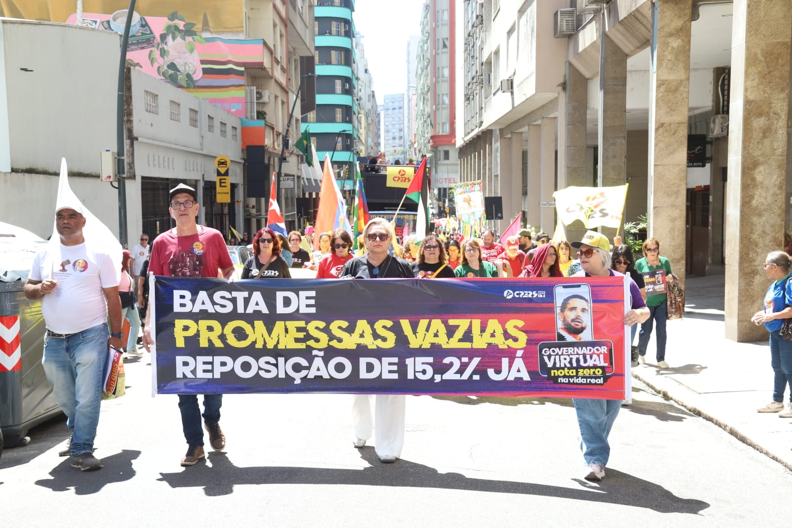 Servidores públicos gaúchos intensificam mobilização contra arrocho e desmonte