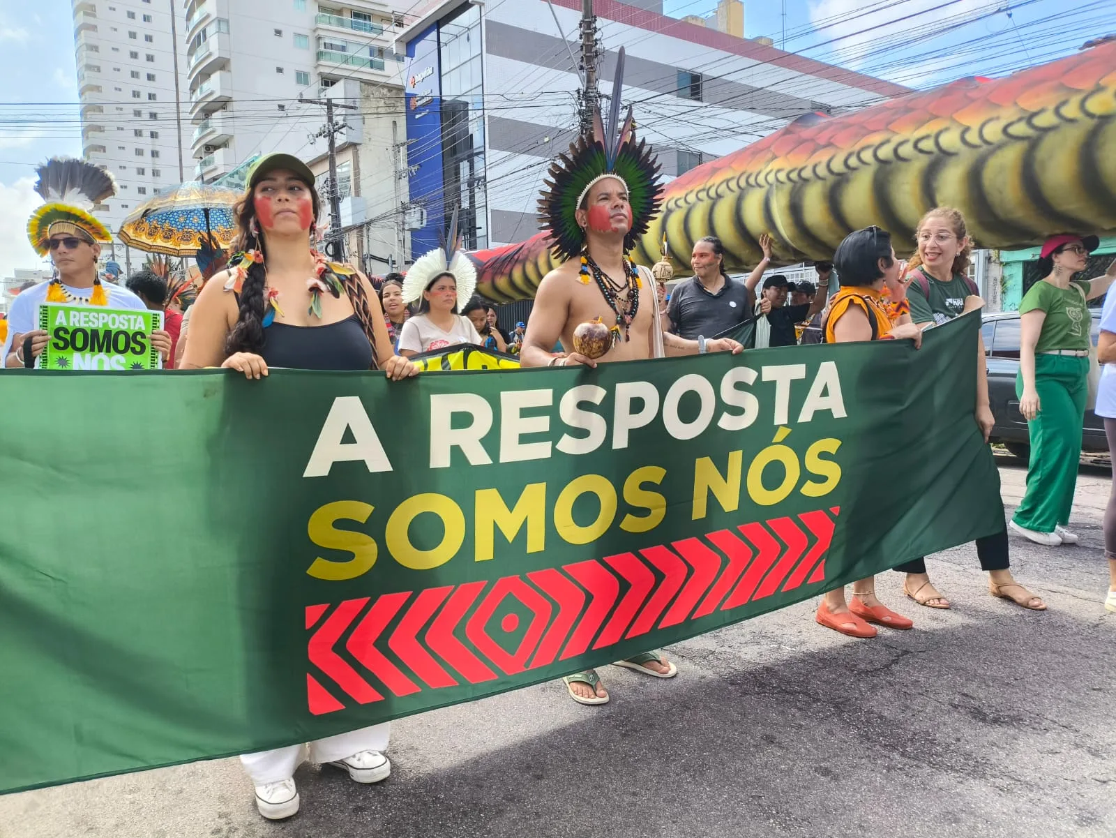 Marcha Global Indígena faz parte da programação da Aldeia, espaço paralelo à COP30, em Belém