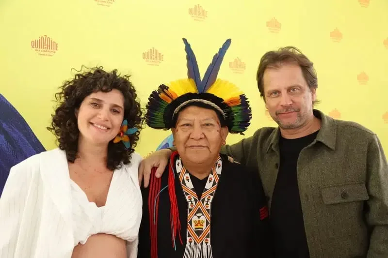Diretores, Eryk Rocha, filho de Glauber Rocha, e Gabriela Carneiro da Cunha, explicam que a produção é um alerta para a necessidade de cuidado com o planeta Terra