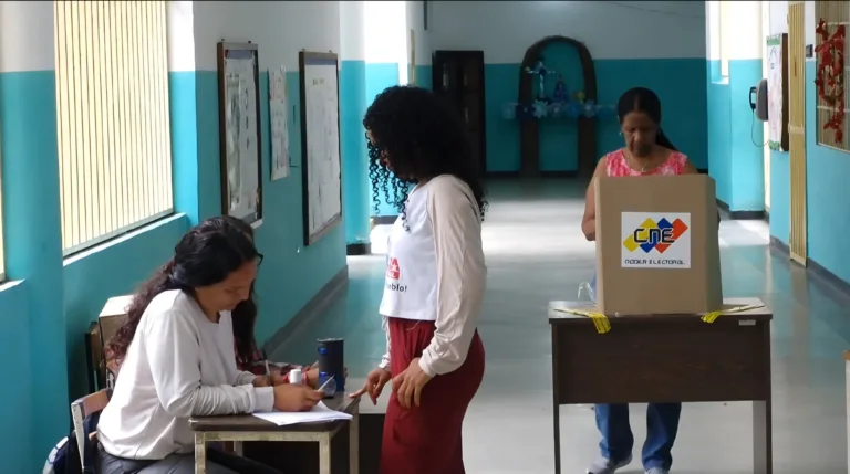 Venezuela convoca primeira consulta popular das comunas depois de ataques dos EUA