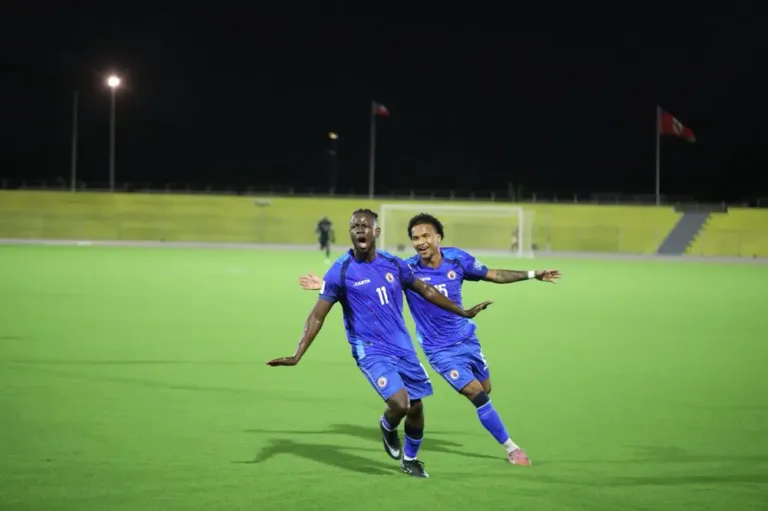 Mesmo em meio à insegurança, Haiti garante vaga na Copa do Mundo em pleno Dia da Vitória