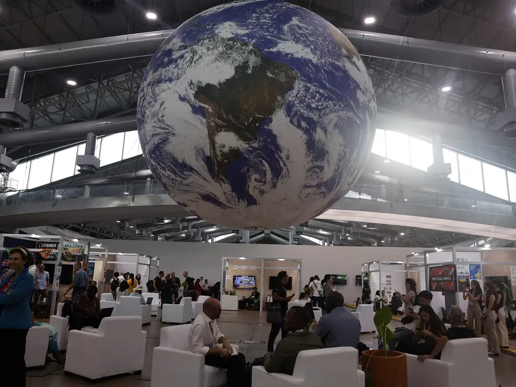 Início da segunda e última semana da 30ª Conferência das Nações Unidas sobre Mudanças Climáticas (COP30) também é marcado por críticas