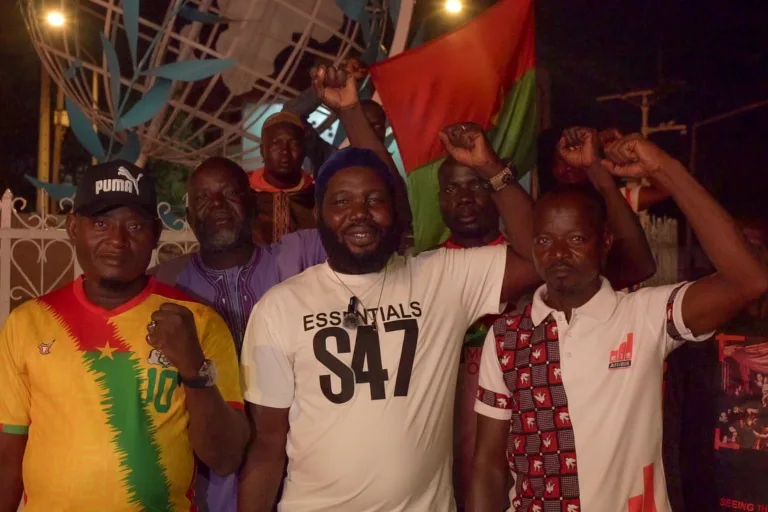 Popular night watches spread across Burkina Faso to protect Ibrahim Traoré