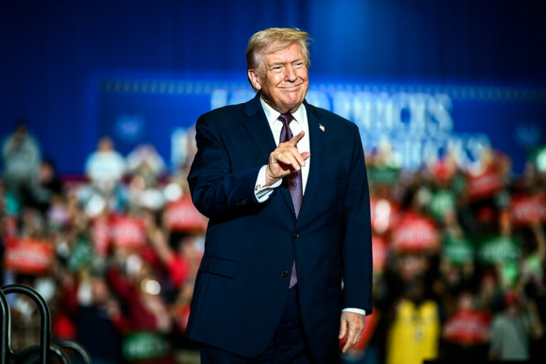 Ação de Trump na Venezuela 'rasga o véu da moralidade', avalia internacionalista