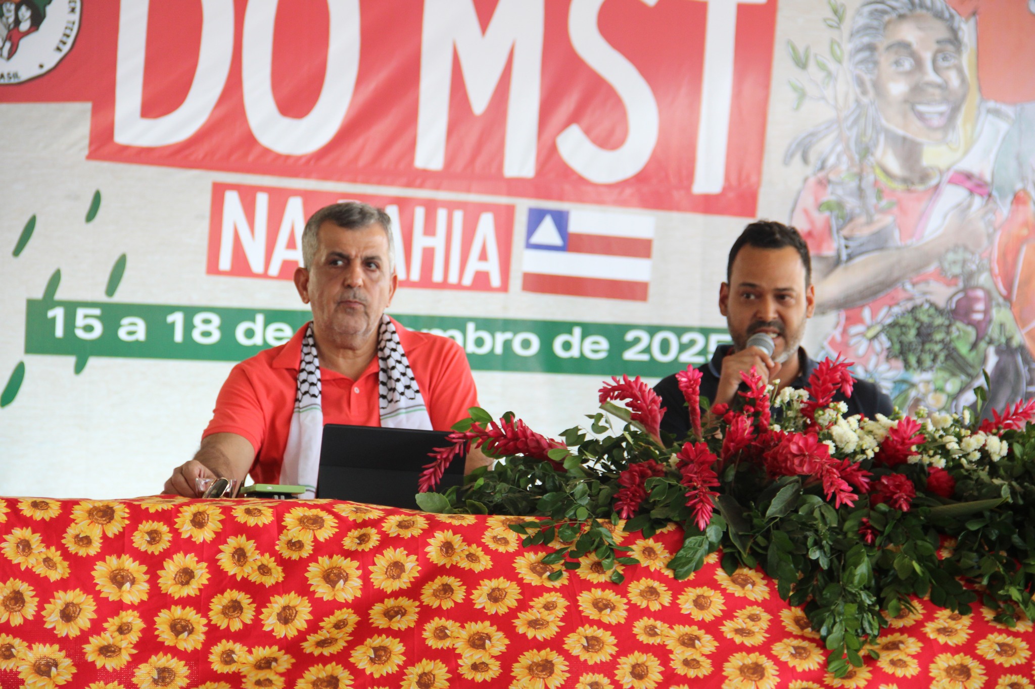 O embaixador venezuelano Manuel Vadell (dir.) e o presidente do Instituto Brasil Palestina, Dr. Ahmed Shehada, defendem união entre os povo oprimidos do mundo