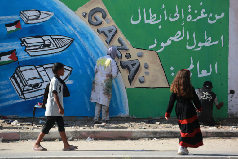 Ativistas de flotilha pró-Palestina anunciam nova missão em 2026, a maior já realizada