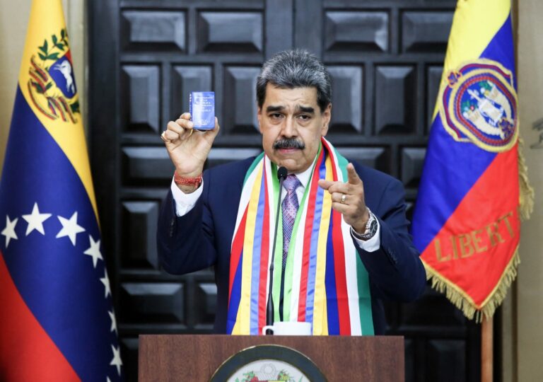 Venezuela repudia segundo 'roubo e sequestro' de navio petroleiro pelos EUA 