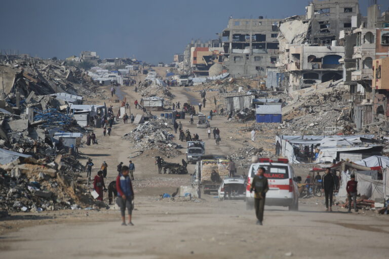 Oito países condenam ‘repetidas violações’ de Israel ao plano de paz para Gaza