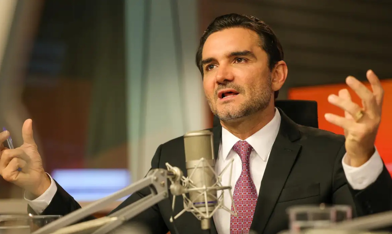 Celso Sabino assumiu a função de Ministério do Turismo em julho de 2023