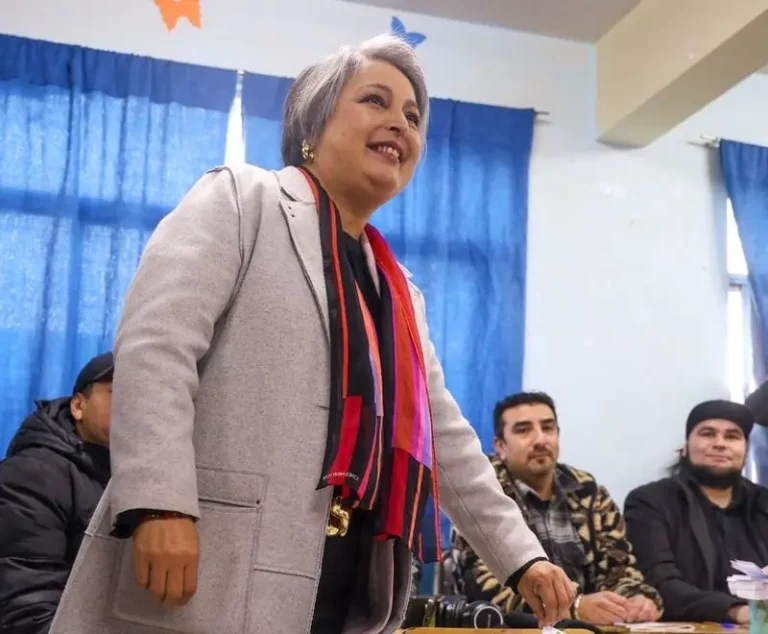 Após derrota, Jara diz que esquerda fará ‘oposição propositiva’ no Chile
