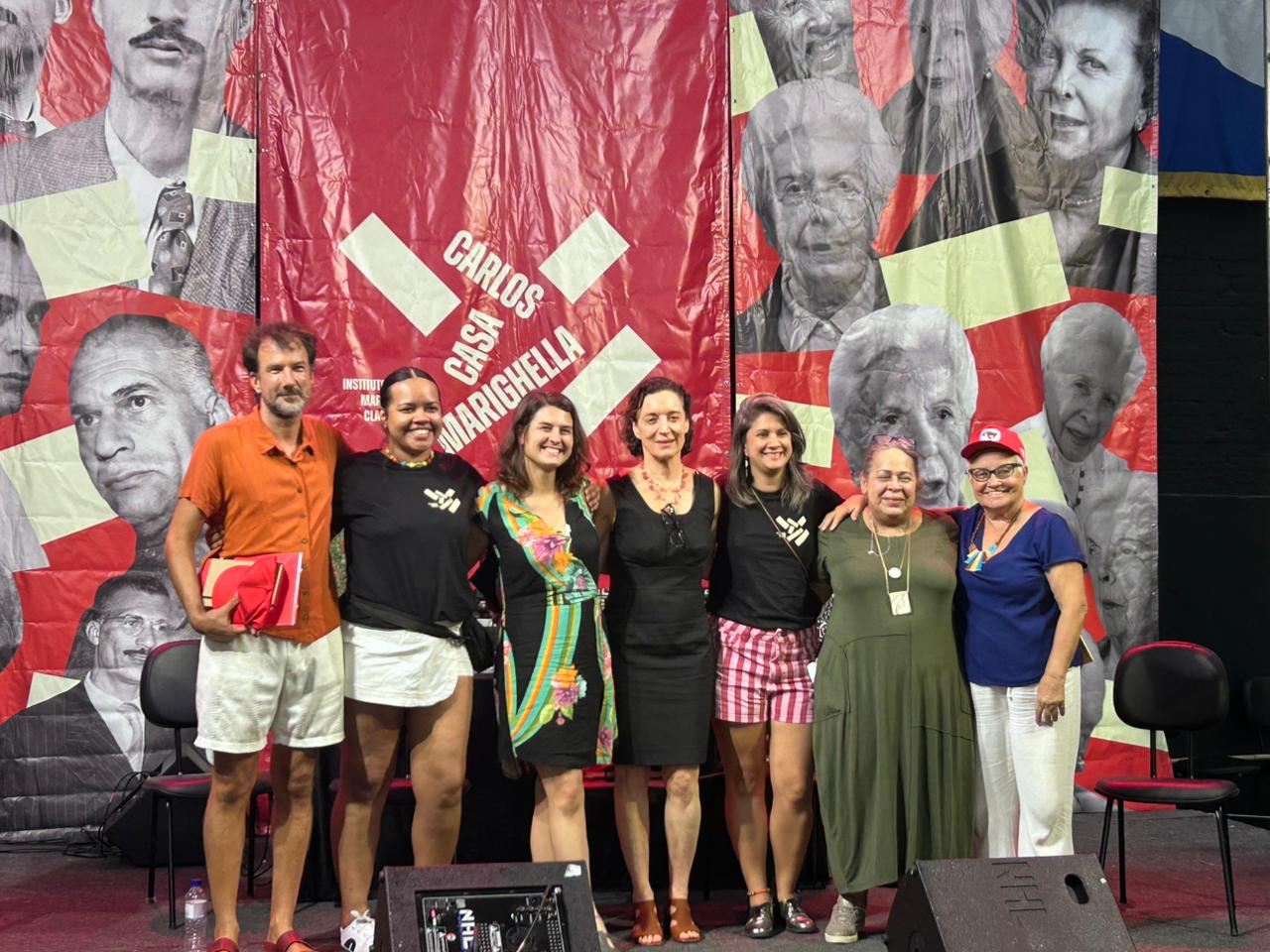 Espaço Cultural Elza Soares, no bairro dos Campos Elíseos, reuniu uma programação extensa para celebrar o legado do casal e arrecadar recursos para a criação da Casa Carlos Marighella