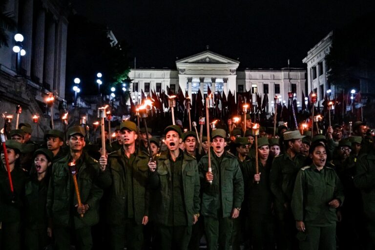 Assembleia Internacional dos Povos anuncia apoio a Cuba e medidas para mitigar bloqueio dos EUA
