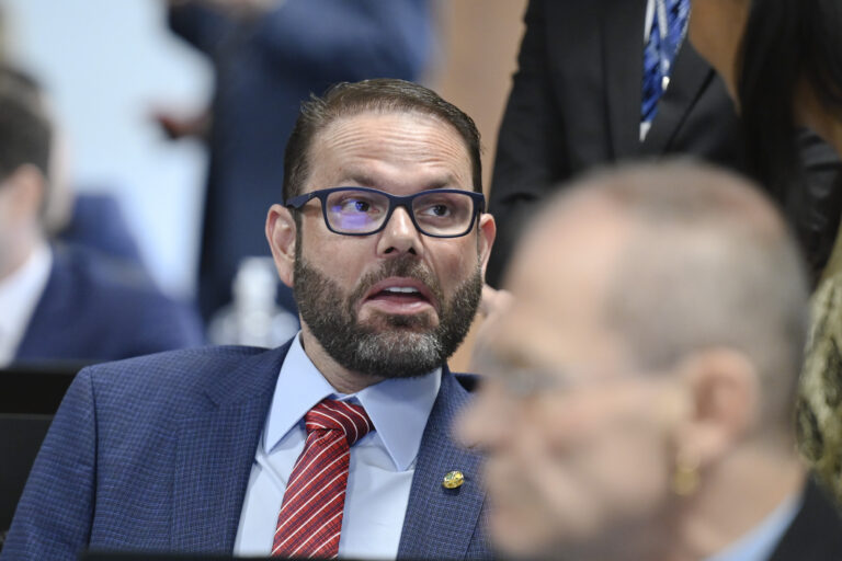 TSE julgará ação que pode cassar o mandato do senador Jorge Seif por abuso de poder econômico
