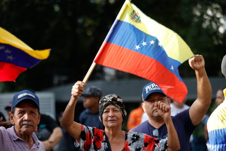 Venezuela’s Revolution still stands: debunking Trump’s psyop