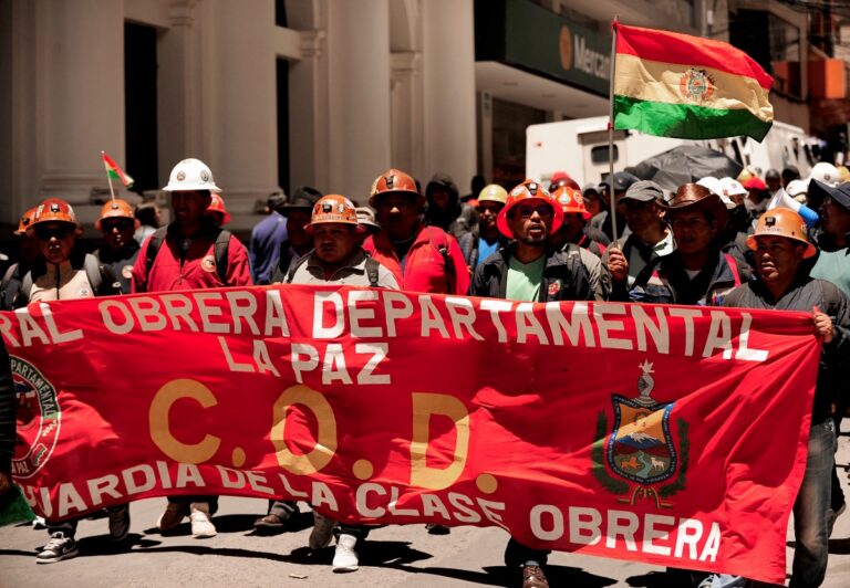 Sem acordo com governo, sindicatos da Bolívia anunciam bloqueio das rodovias do país