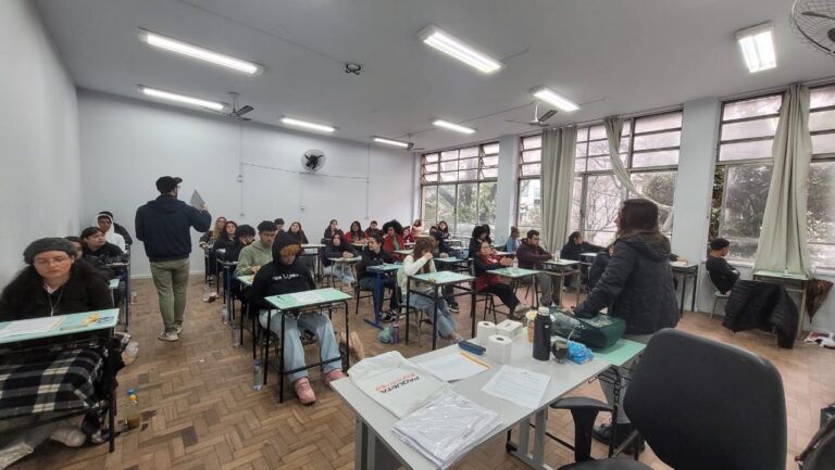 Cursinhos populares no RS: para além da porta de entrada ao ensino superior