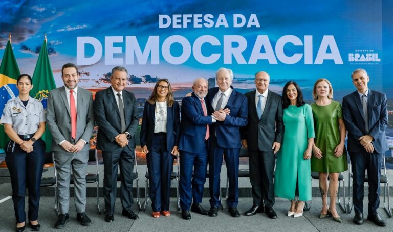 Brazil’s coup attempt anniversary: Lula blocks bill that could reduce Bolsonaro’s sentence