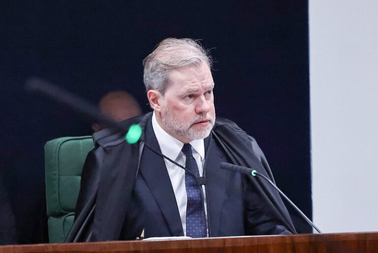 Banco Master: PF indica que Toffoli e Vorcaro se encontraram ao menos 10 vezes, diz site 
