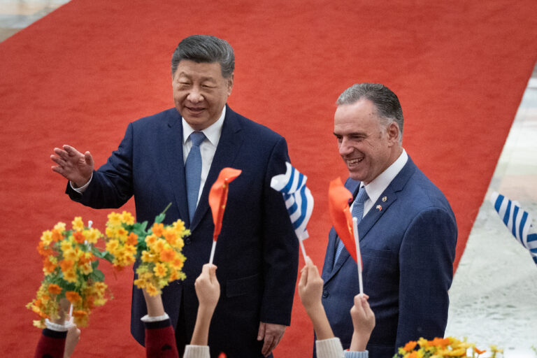 Xi Jinping alerta sobre 'bullying unilateral' e defende multilateralismo em encontro com Orsi