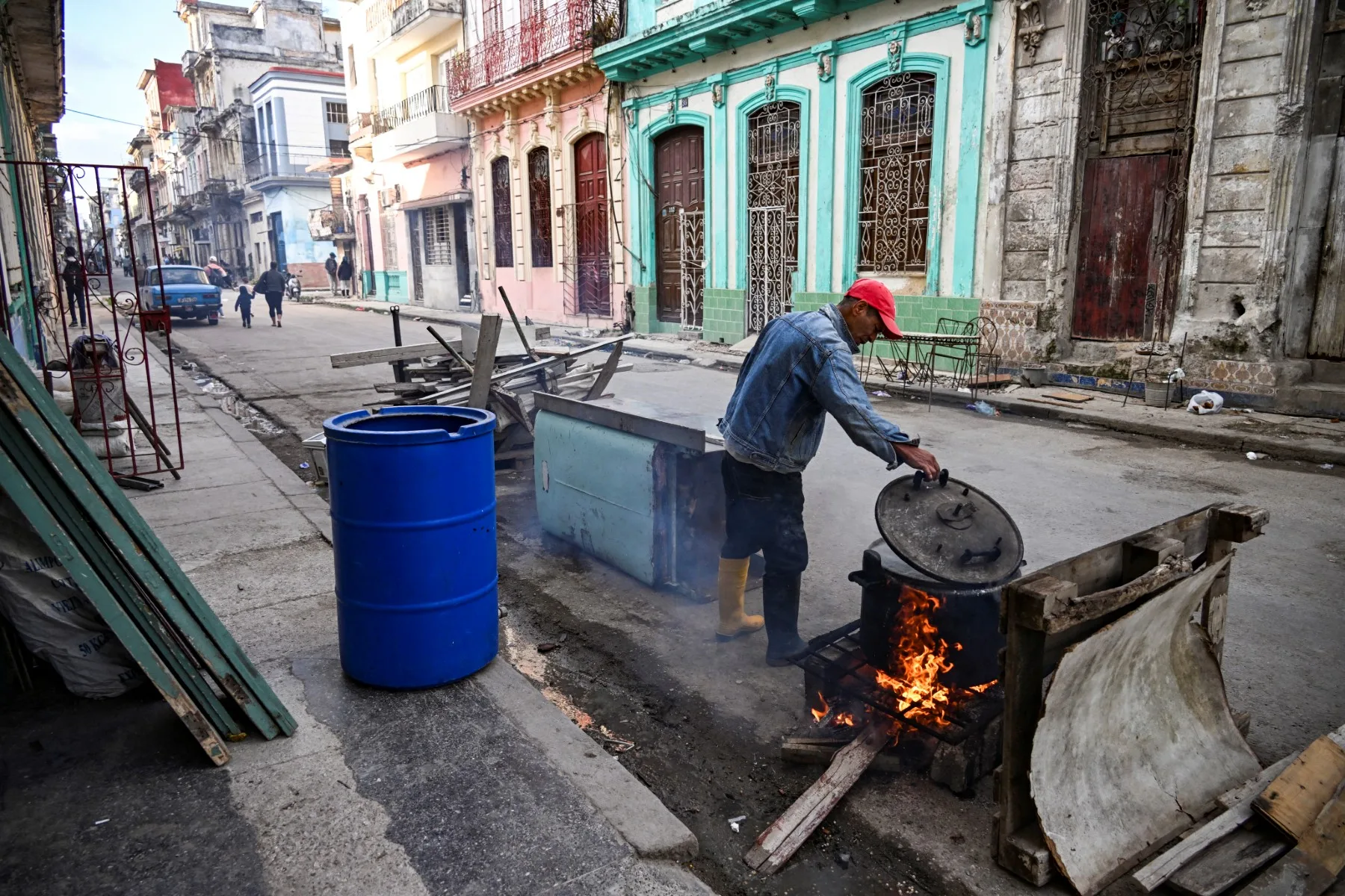População em Havana sofre com os embargos impostos pelos Estados Unidos