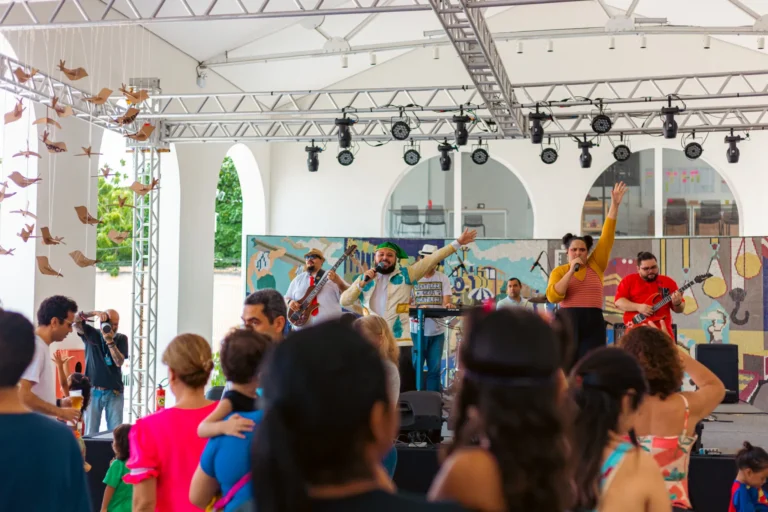 Pré-carnaval movimenta museus e centros culturais com arte e música para todos os públicos