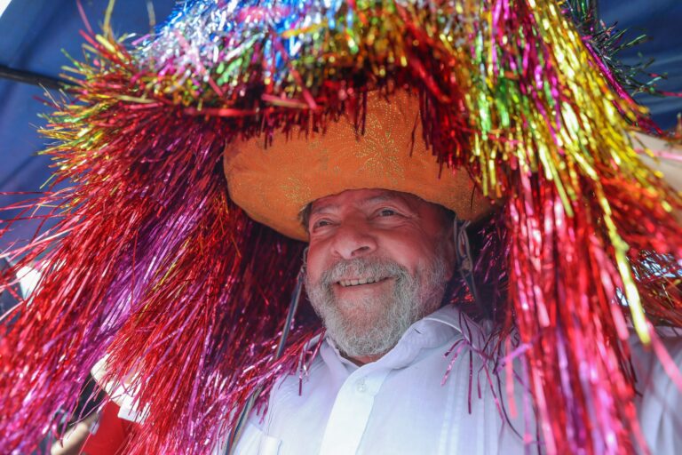 Antes de ir ao Galo, presidente Lula visita obras de indústria farmacêutica em PE, nesta sexta
