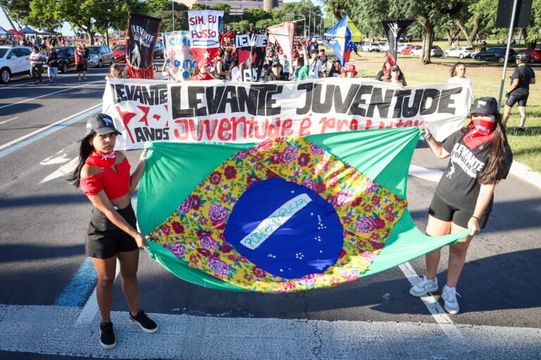 Levante Popular da Juventude celebra 20 anos com homenagens, ato político e marcha