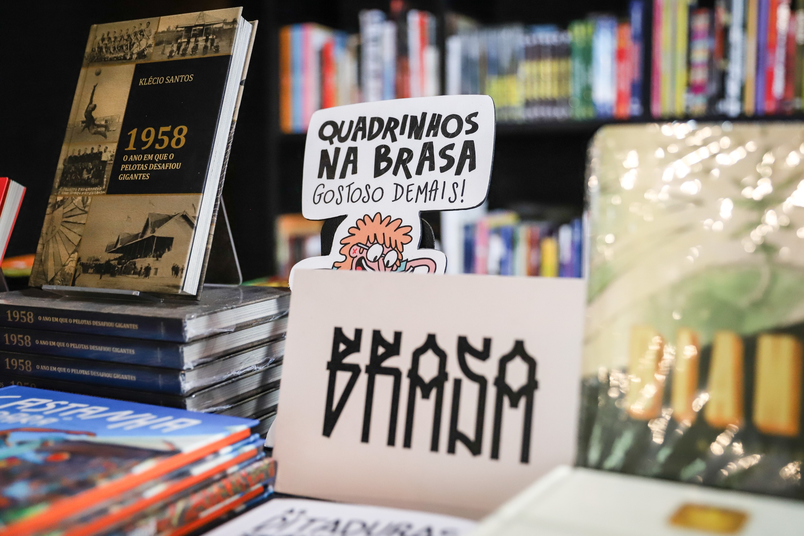Loja da Brasa é especializada em histórias em quadrinhos