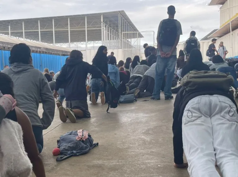 Alunos de escola cívico-militar no DF são submetidos à punição por uso 'inadequado' de casacos