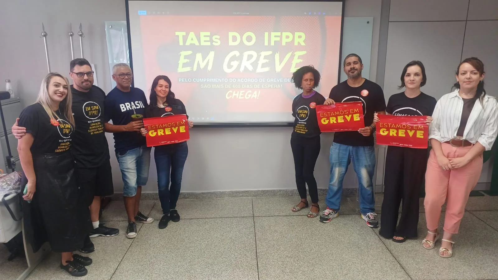 IFPR EM GREVE