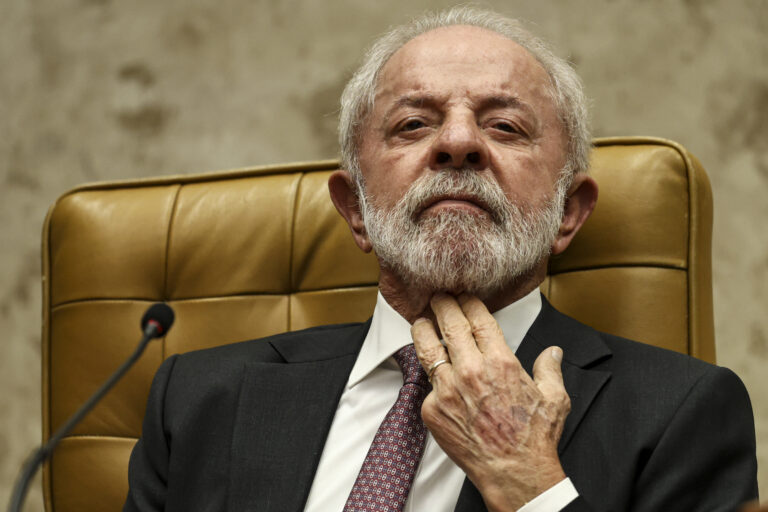 Lula diz que falou com filho sobre fraudes do INSS: ‘Se tiver alguma coisa, você vai pagar'
