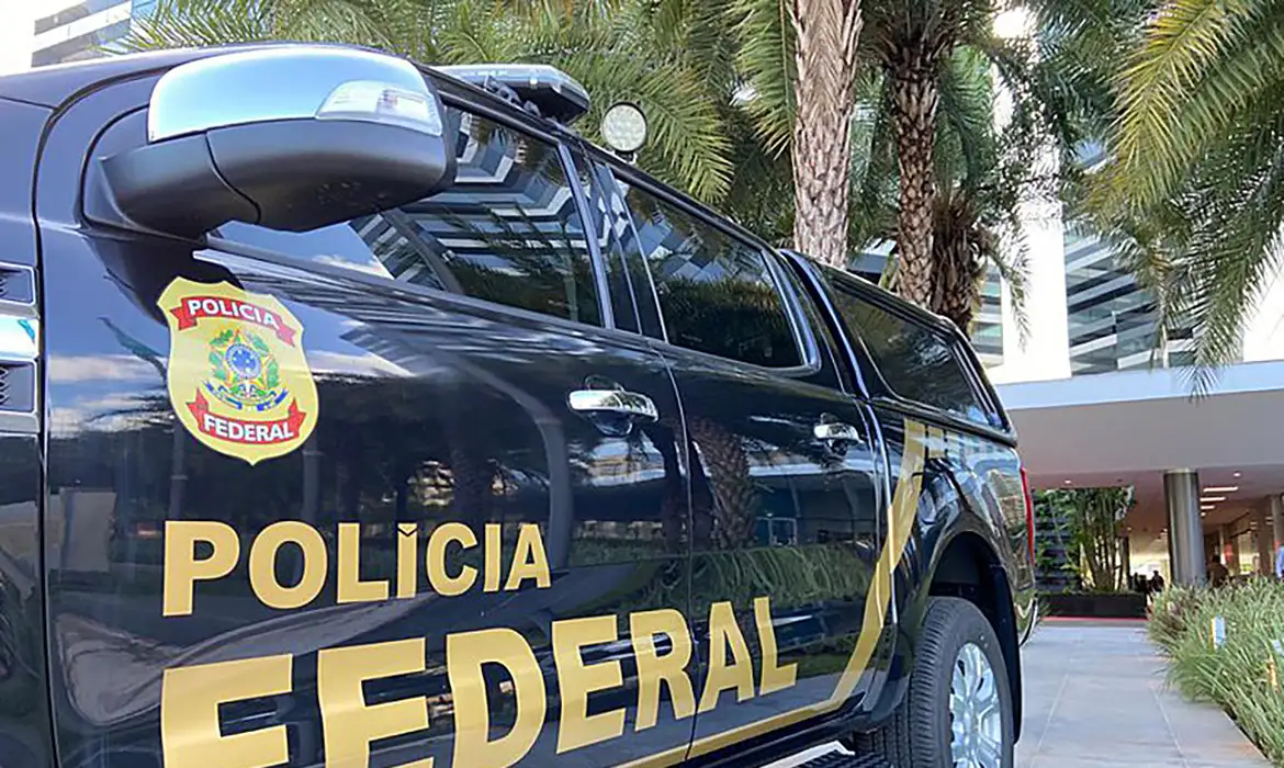 Operação da PF foi realizada nesta terça (17)