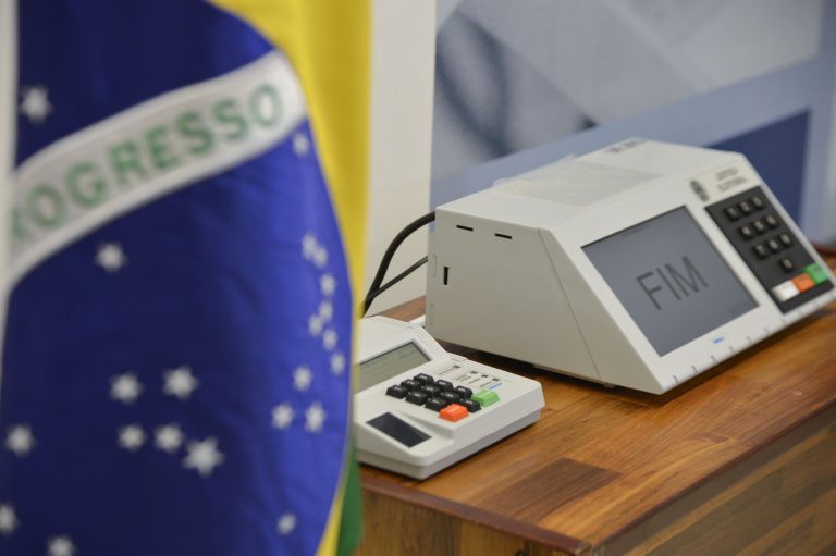 As eleições de 2026, as terras raras e a soberania nacional