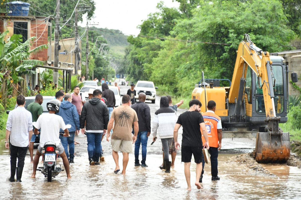 A cidade de Nova Iguaçu foi uma das atingidas desde o final de semana pelas fortes chuvas